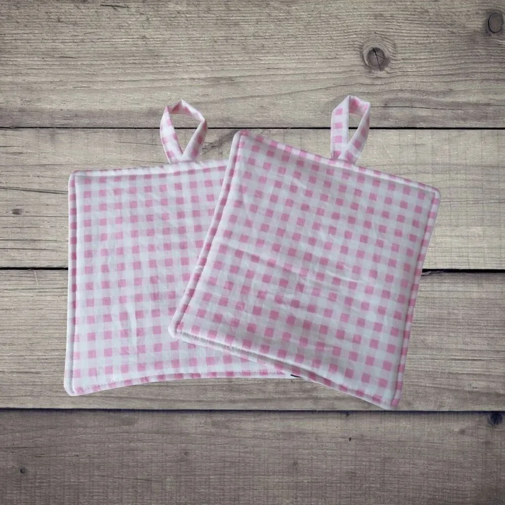 Handmade Potholder, Set of 2, Reversible Bee and Pink Gingham Hot Pads